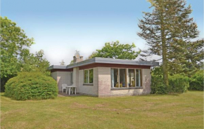 3 Bedroom Beautiful Home In Farsø